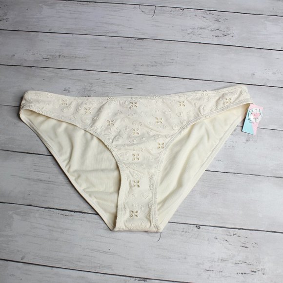 Ardene Swimwear Women's Bikini Swim Bottoms Size L Ivory Eyelet - Picture 1 of 5